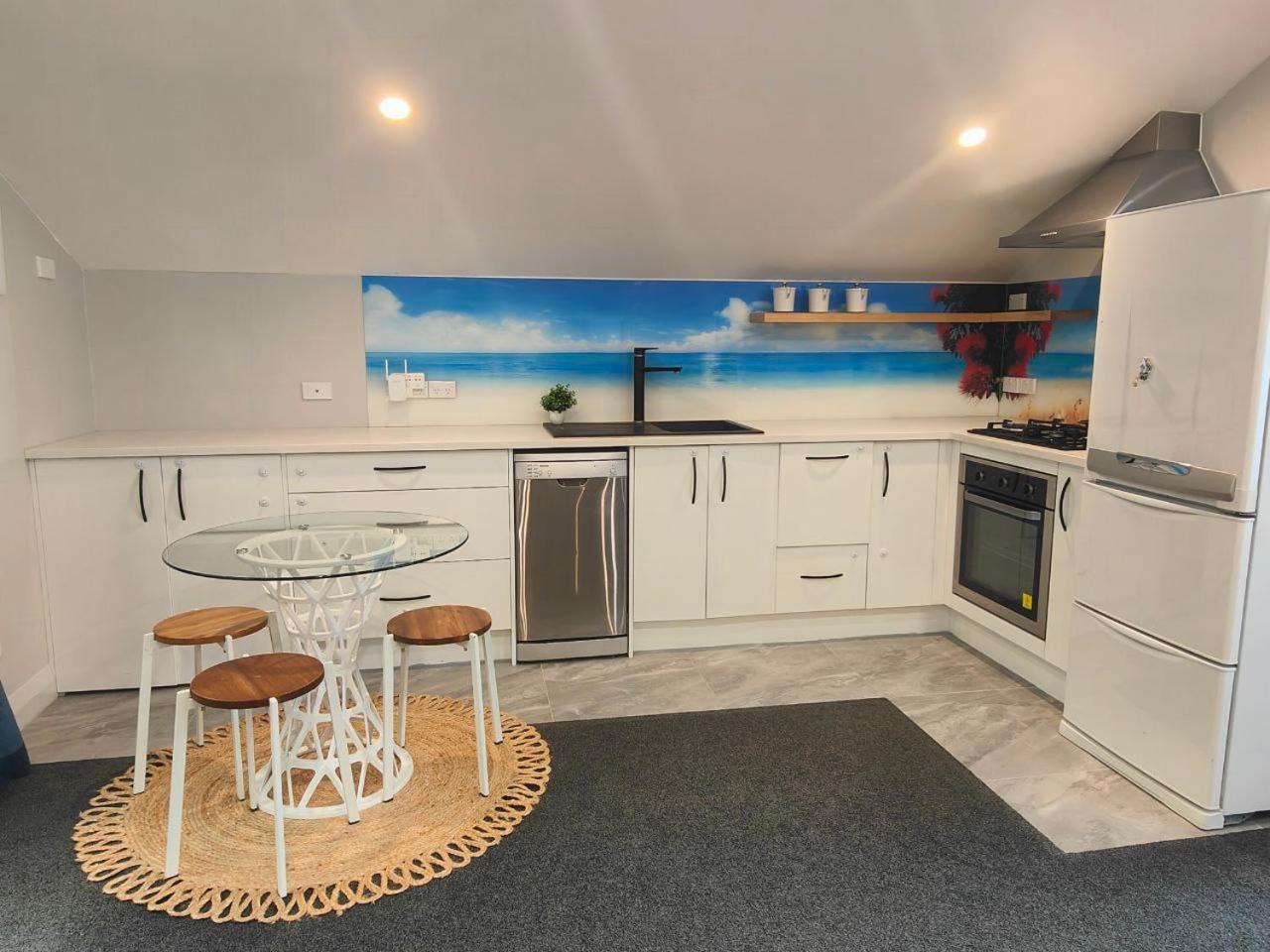 Welcome To Howick Auckland Exterior photo
